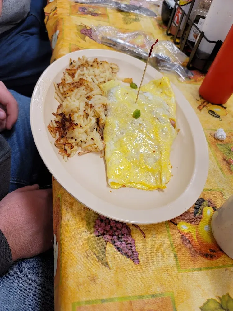 Western Omelette with Hashbrowns